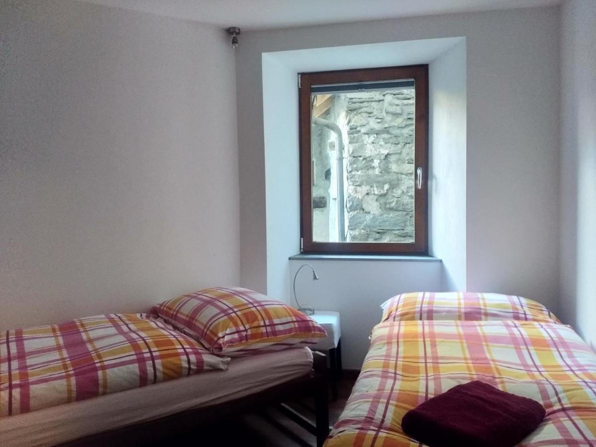 Appartement "Luigi Loft" Intragna Exterior foto